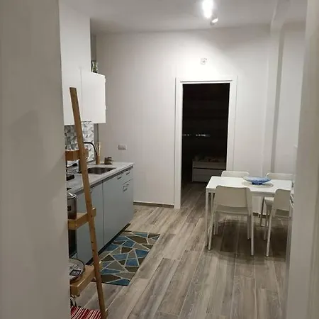 Appartement Violet - *